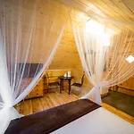 Gniazdko Pod Lipa Apartment *