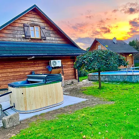 Gniazdko Pod Lipa Apartment *