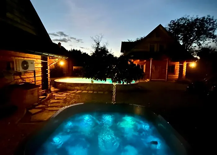 Apartment Gniazdko Pod Lipa *